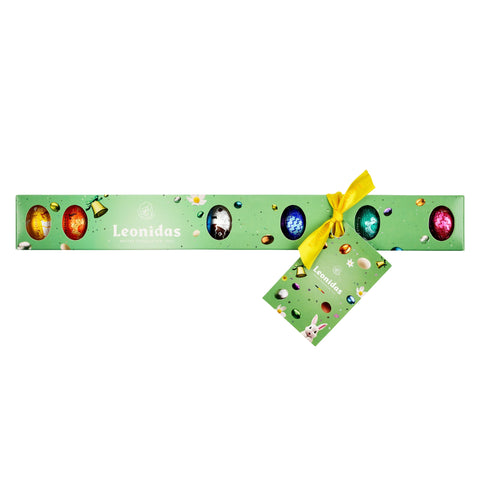 Vėlykų ilgoji dėžutė su šokoladiniais kiaušiniais